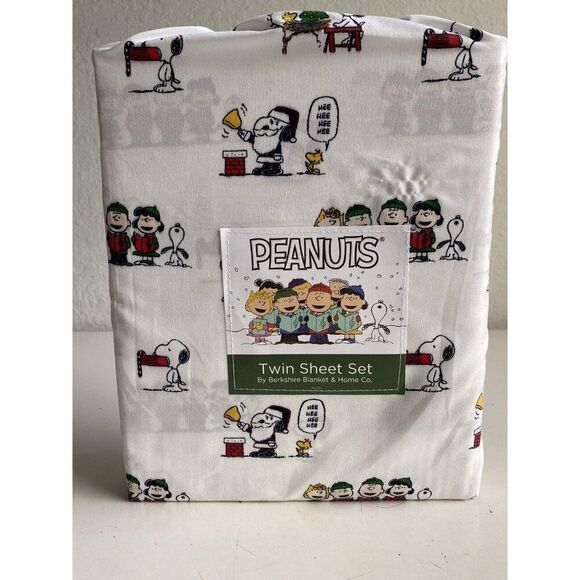Peanuts Snoopy Woodstock TWIN SIZE Sheet Set Sally Charlie Brown Christmas Carol - Picture 1 of 13